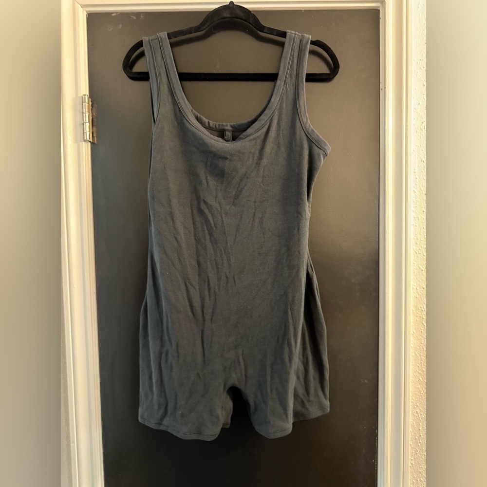 Skims bodysuit - Picture 3 of 7